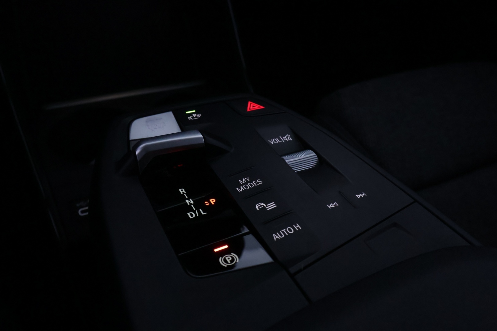 BMW 225 2023