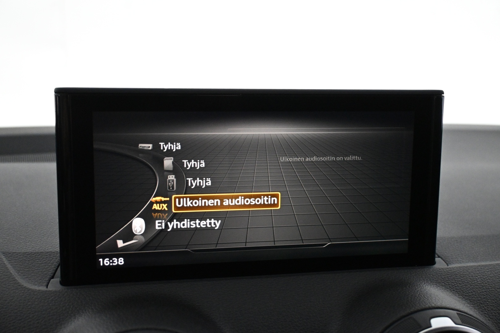 AUDI Q2 2023