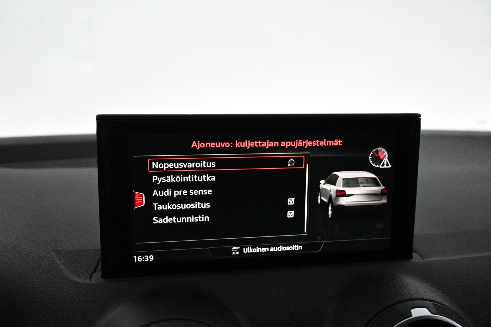 AUDI Q2 2023