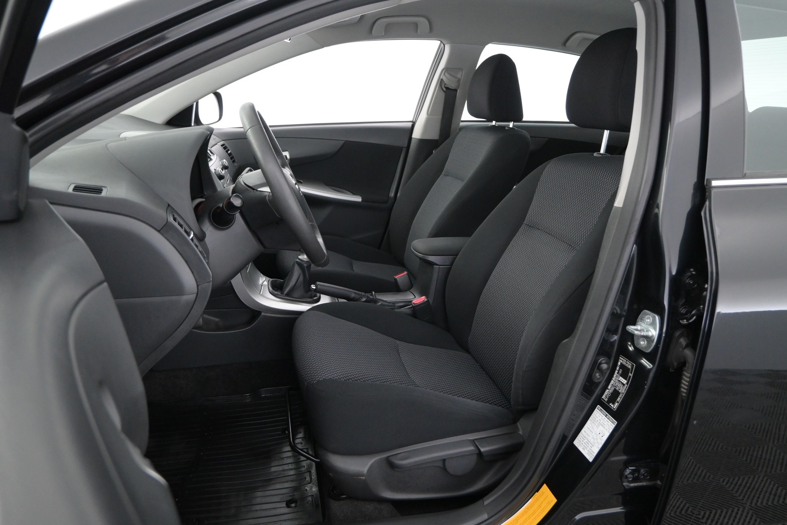 TOYOTA Corolla 2012