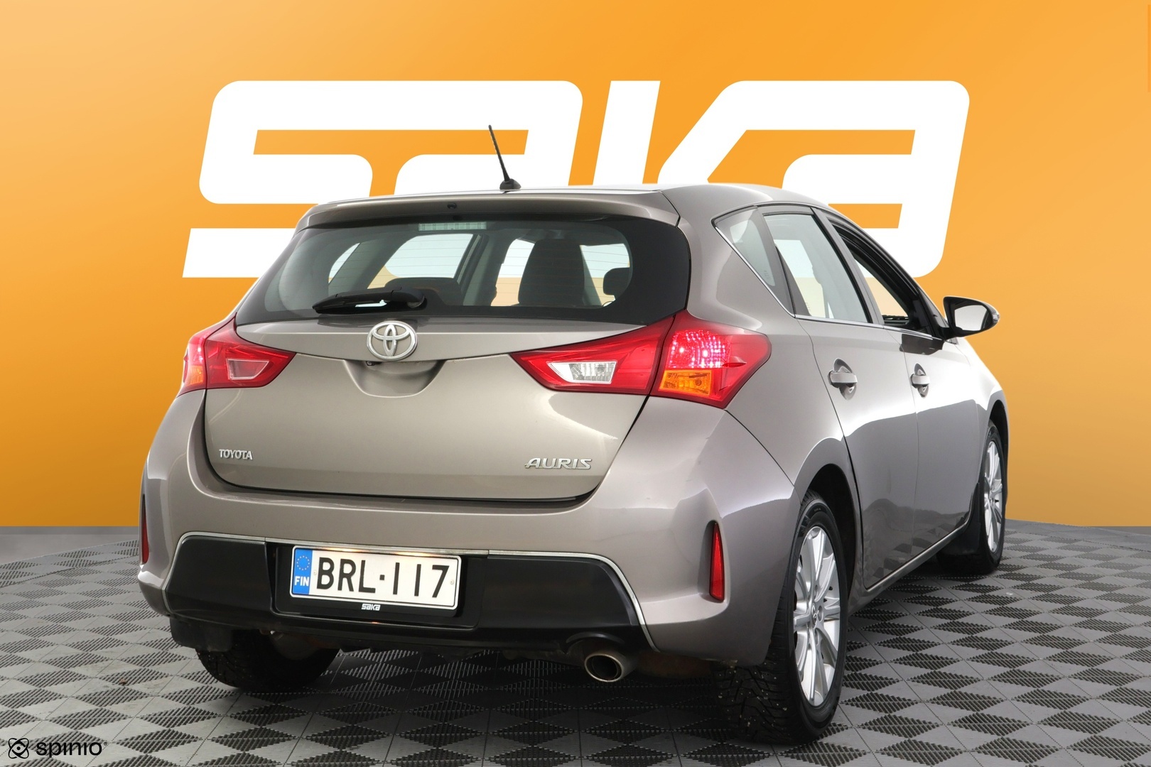 TOYOTA Auris 2014