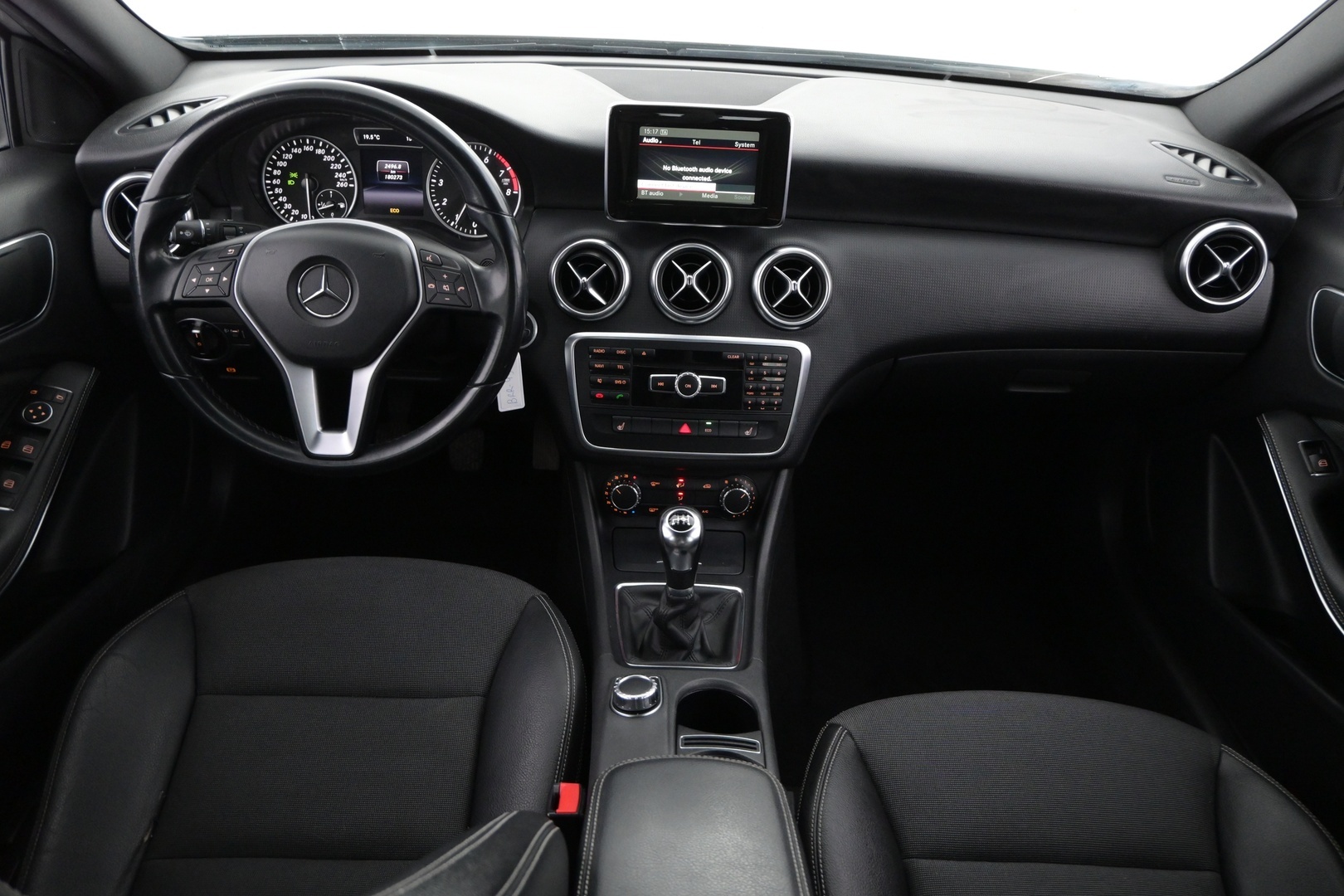 MERCEDES-BENZ A 2014