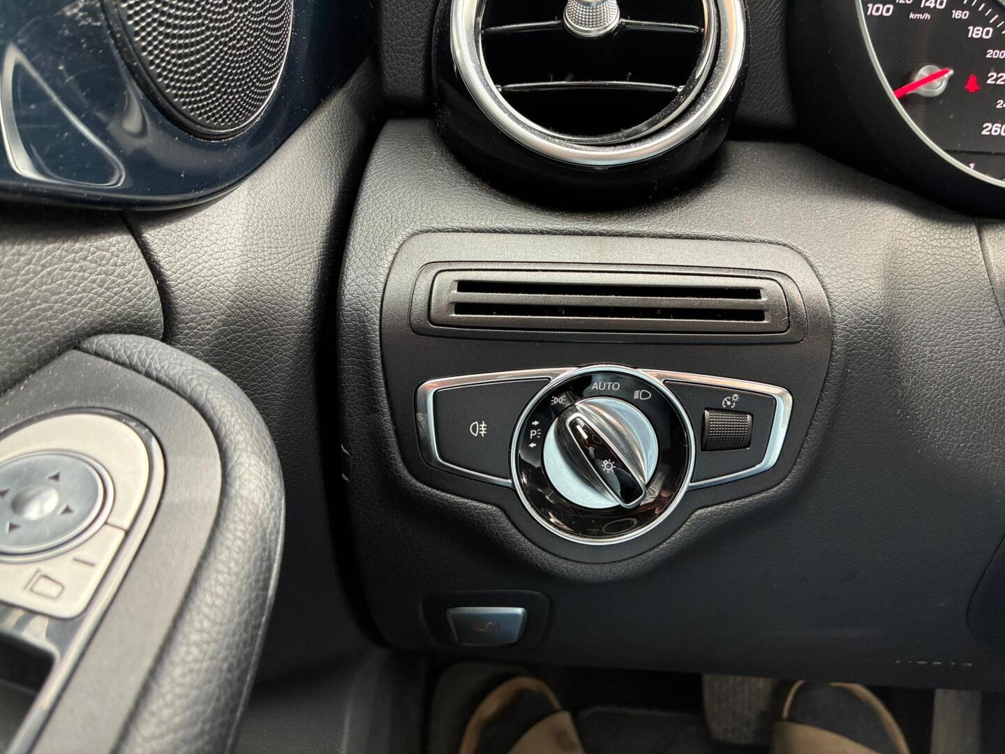 MERCEDES-BENZ C 2014