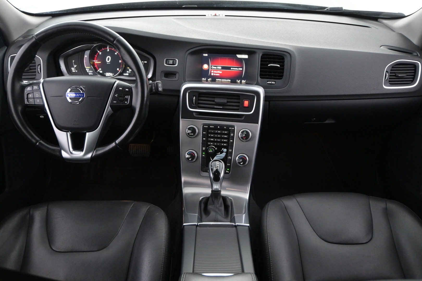 VOLVO V60 Cross Country 2017