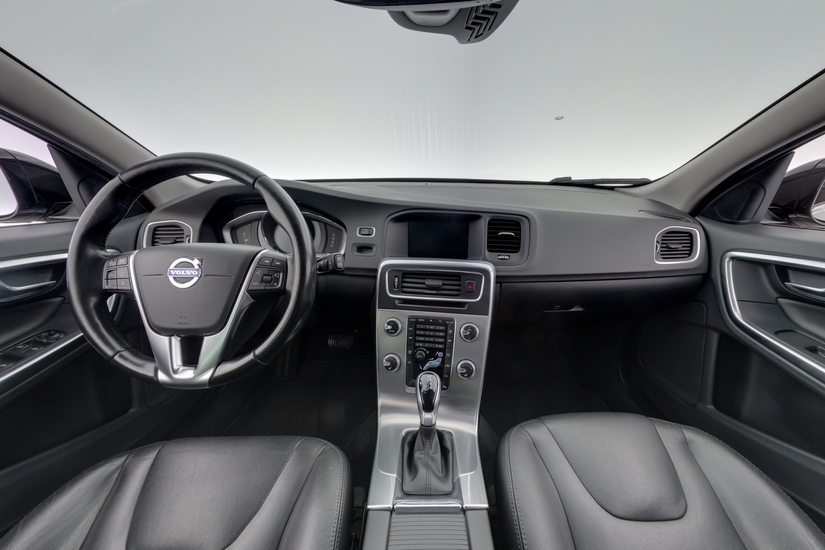 VOLVO V60 Cross Country 2017