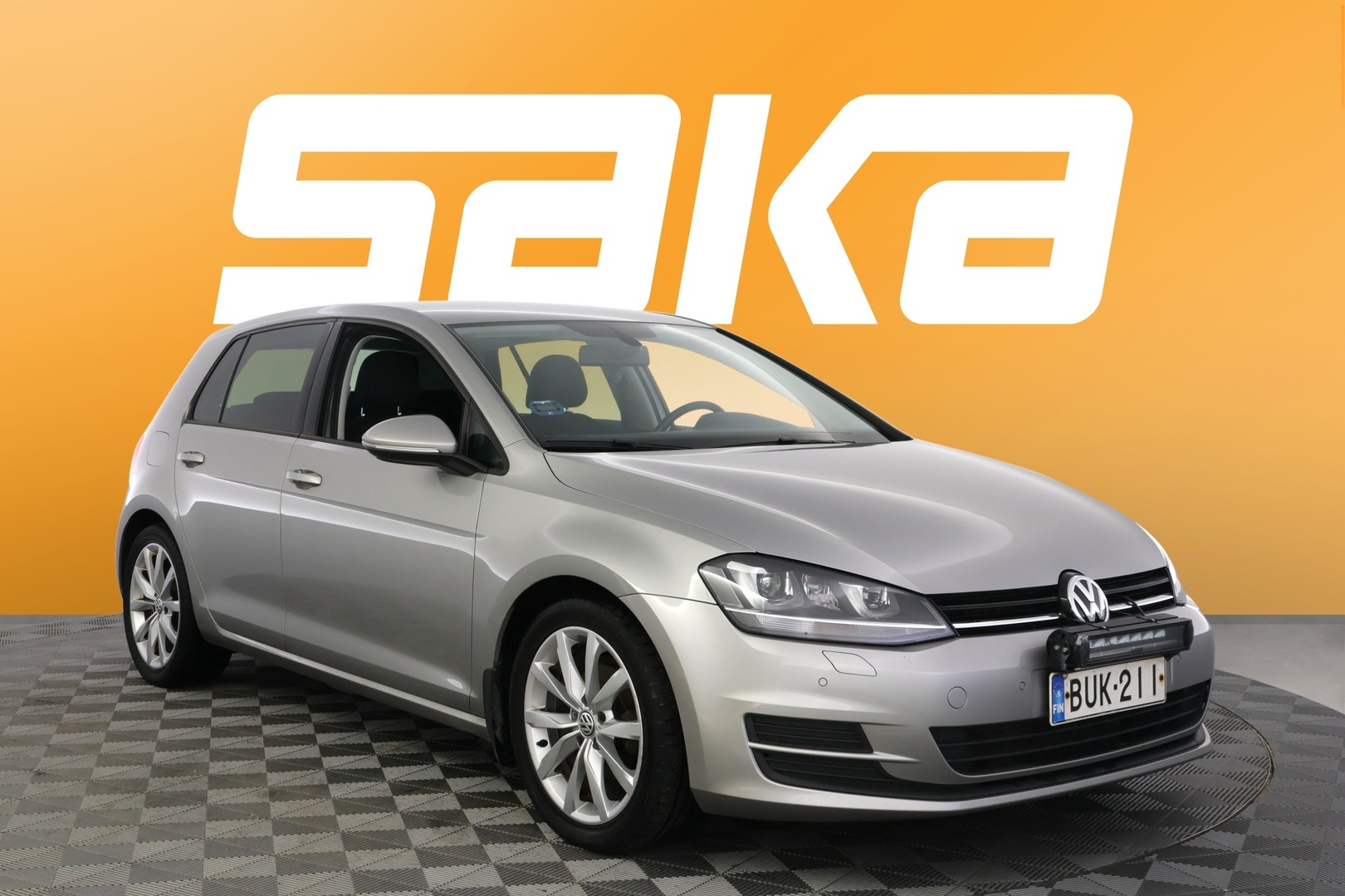 VOLKSWAGEN Golf 2015