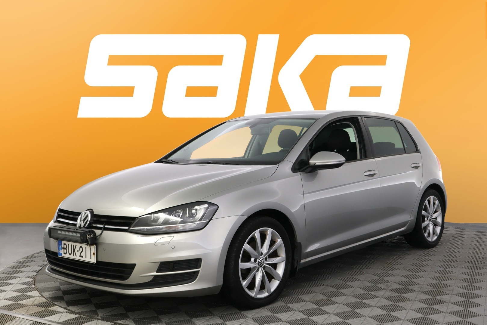 VOLKSWAGEN Golf 2015