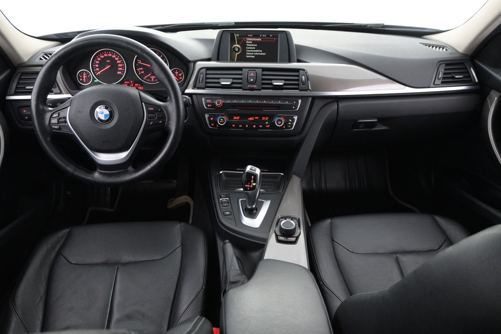 BMW 320 2013