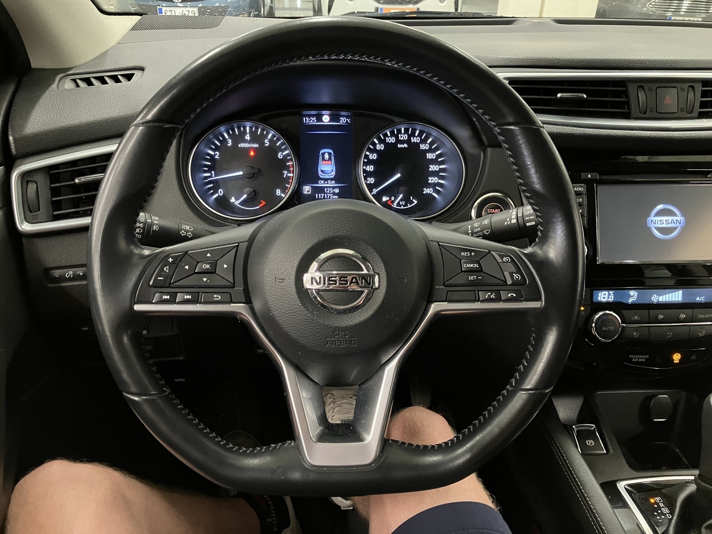 NISSAN Qashqai 2019