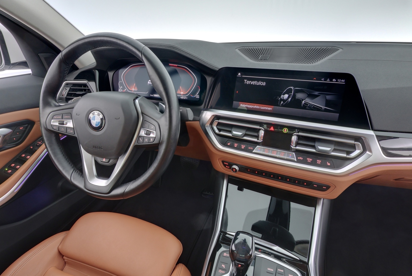 BMW 320 2019