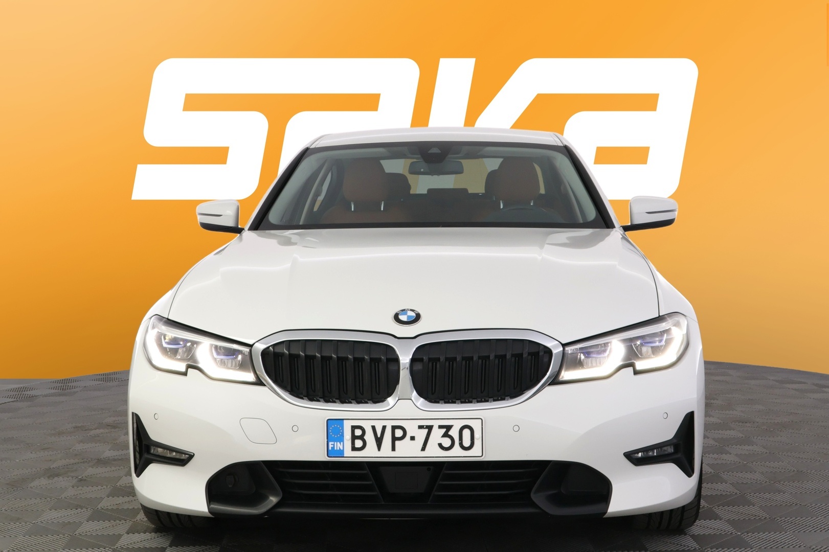 BMW 320 2019