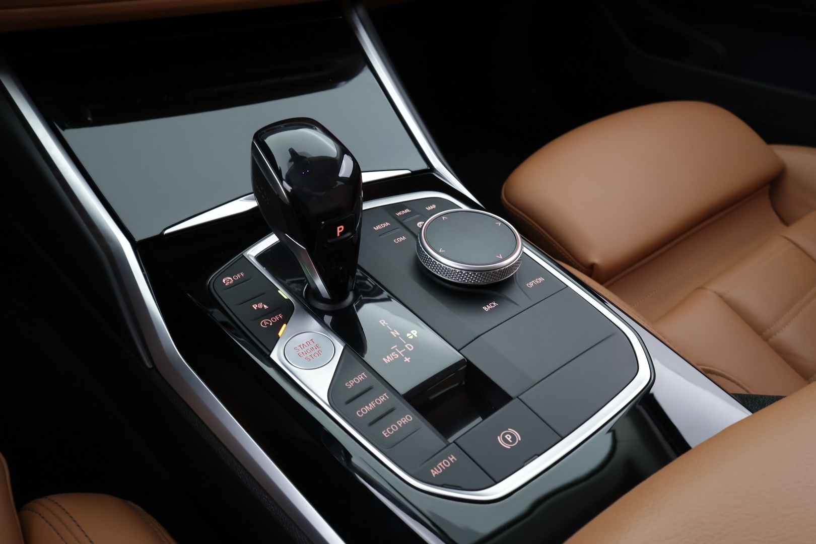 BMW 320 2019