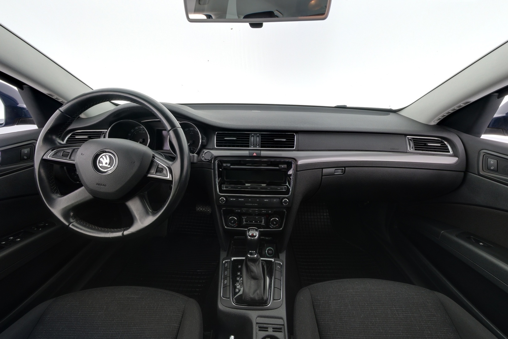 SKODA Superb 2015