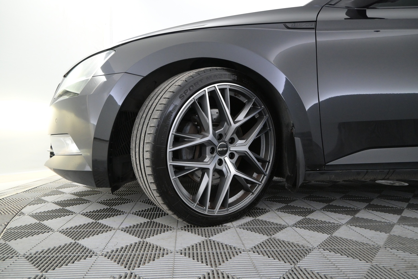 SKODA Superb 2015