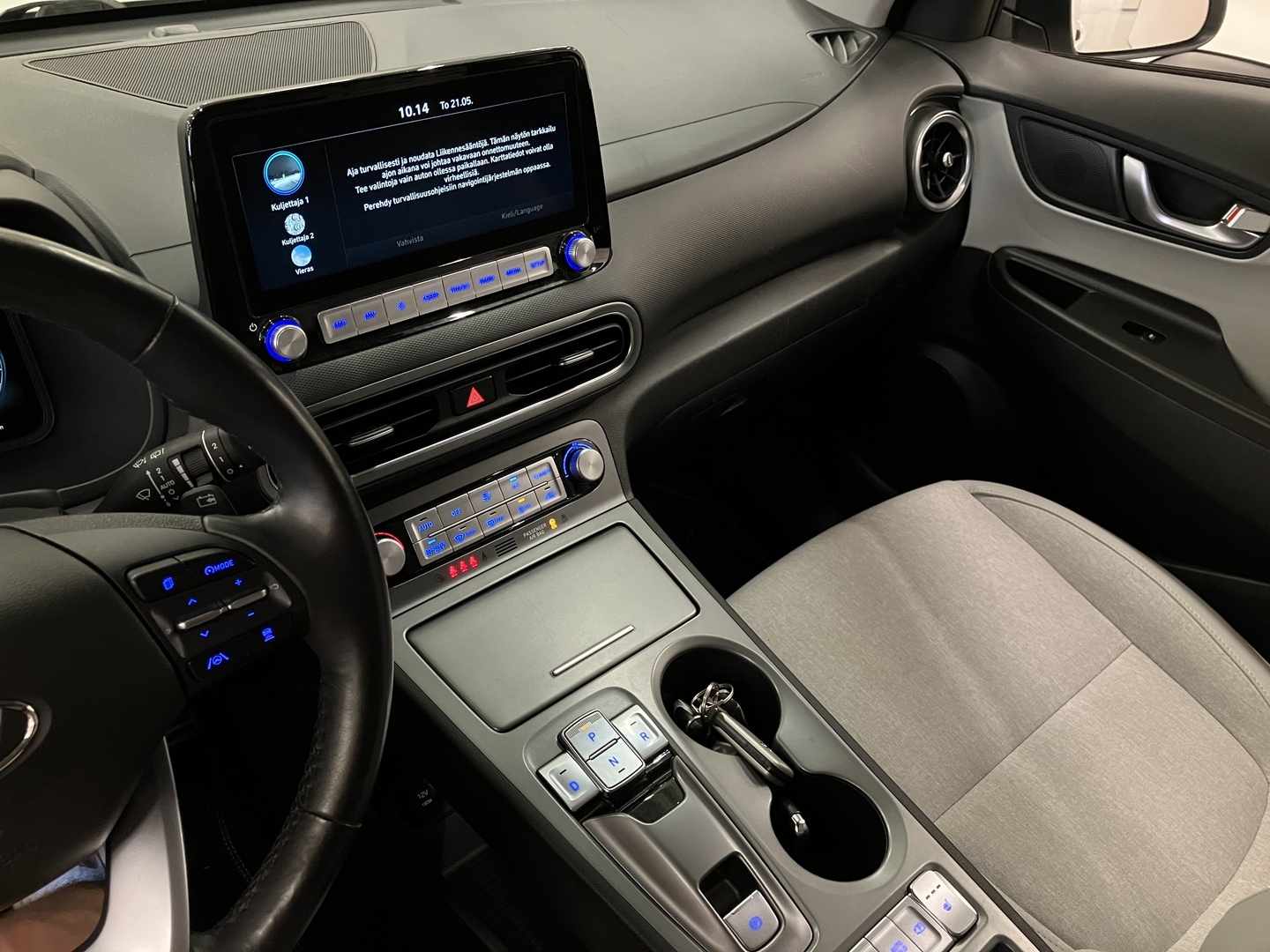 HYUNDAI KONA 2022
