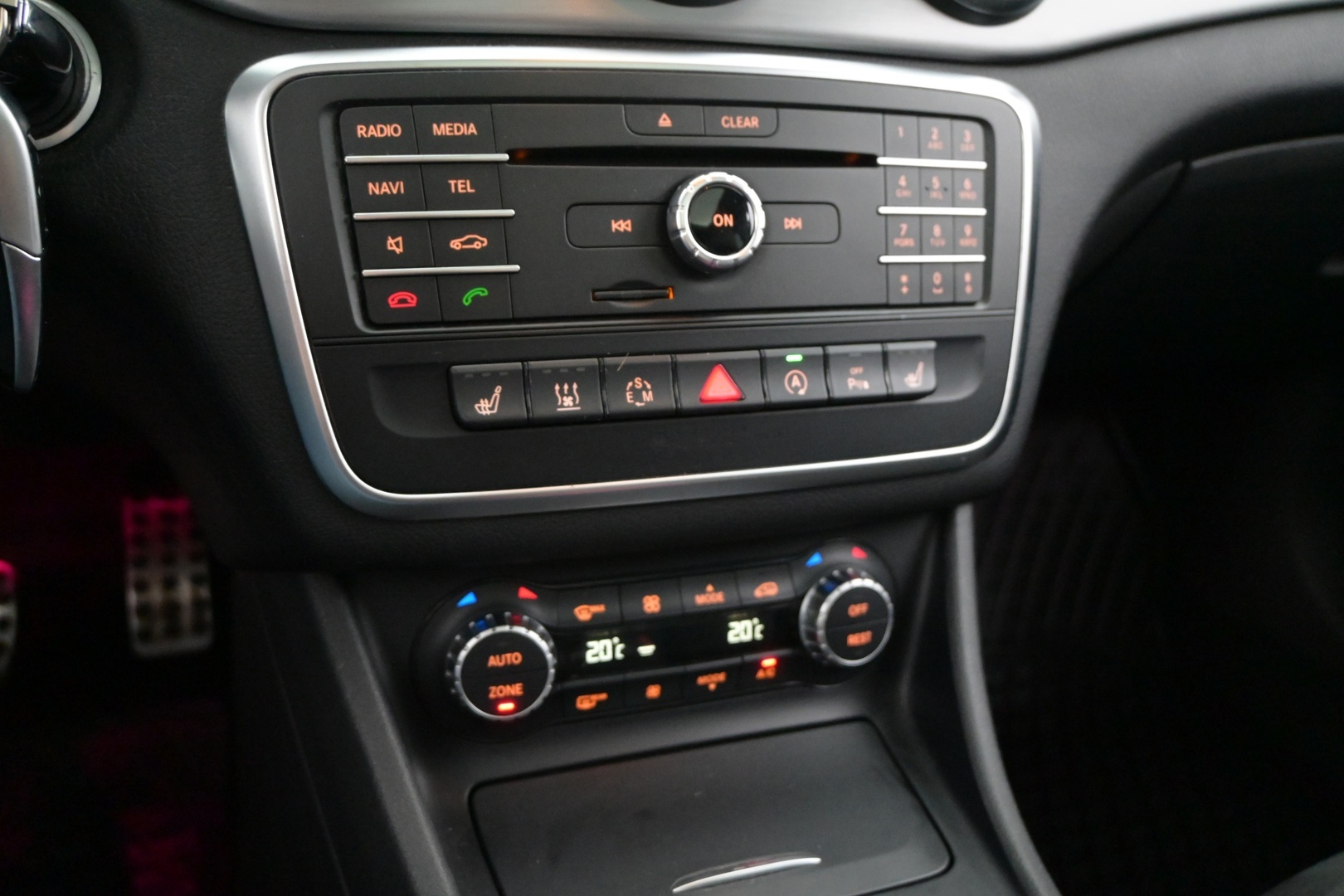 MERCEDES-BENZ CLA 2015