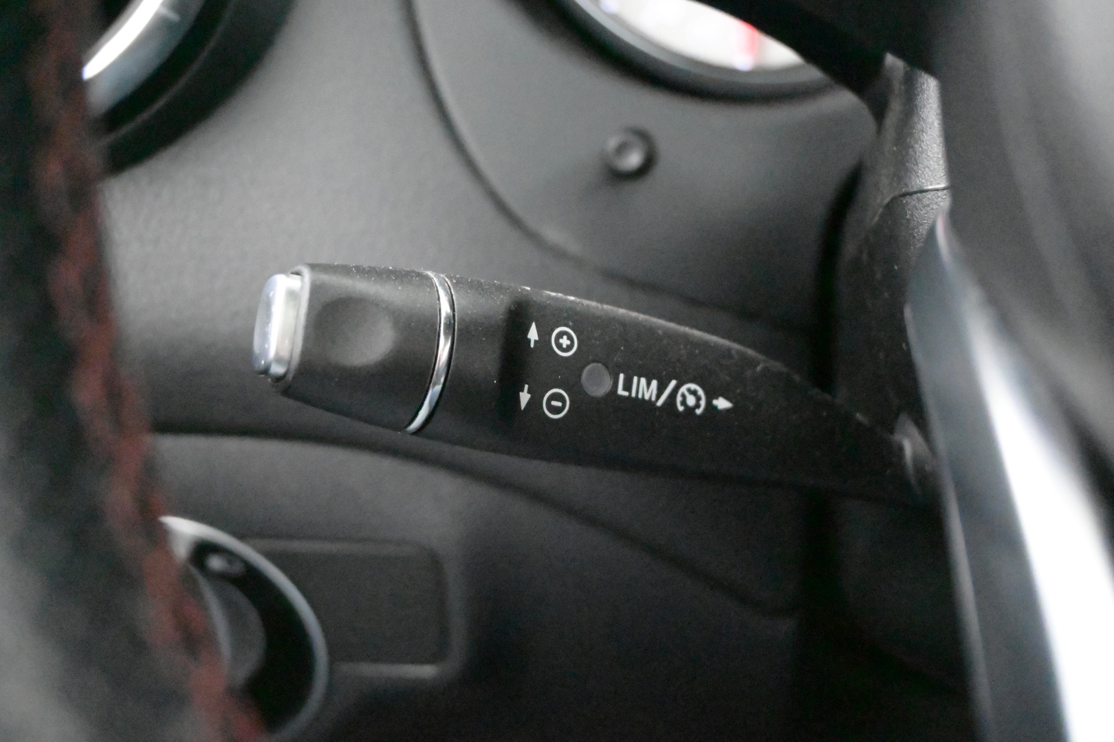 MERCEDES-BENZ CLA 2015