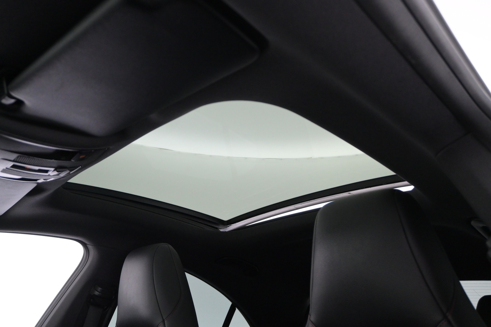 MERCEDES-BENZ CLA 2015