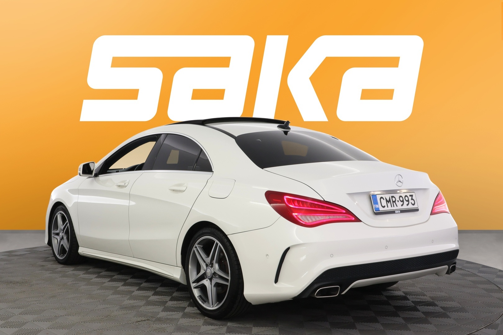 MERCEDES-BENZ CLA 2015