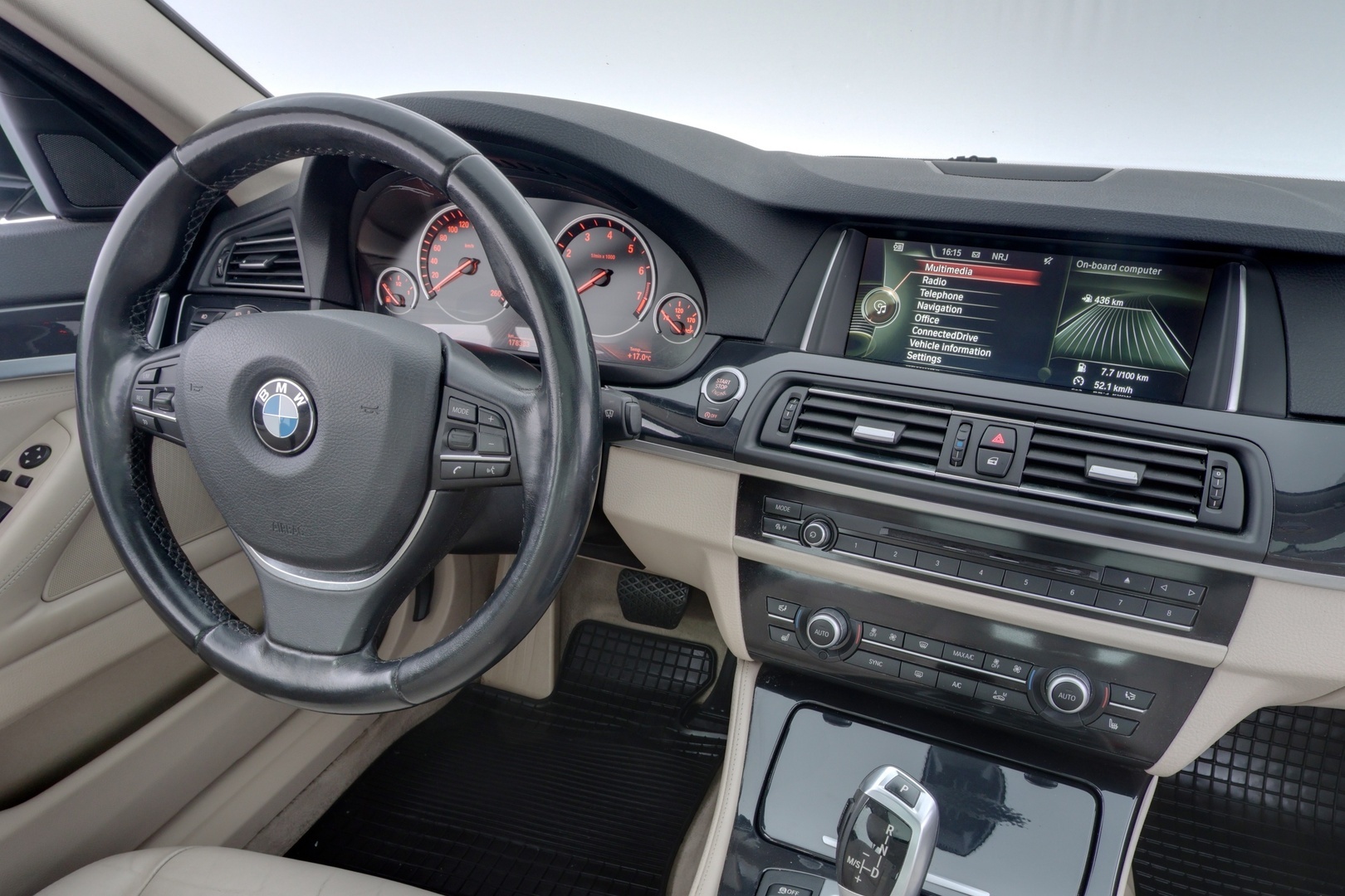 BMW 520 2014