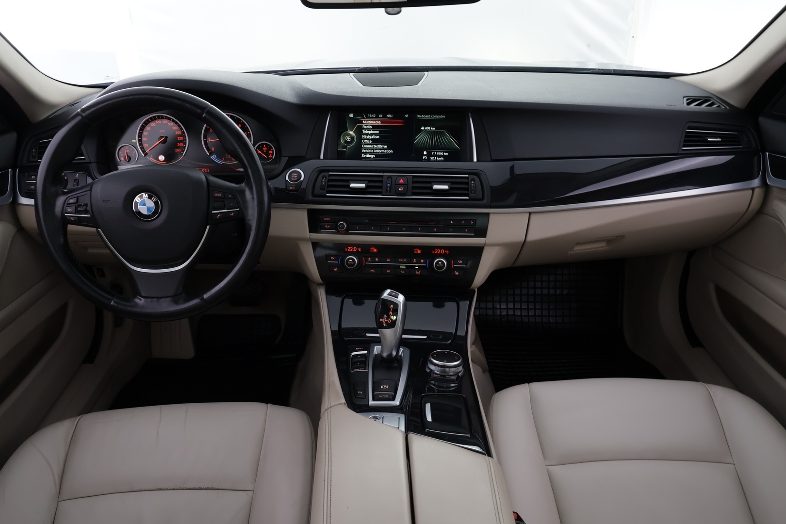 BMW 520 2014