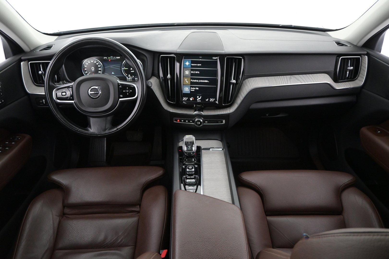 VOLVO XC60 2020