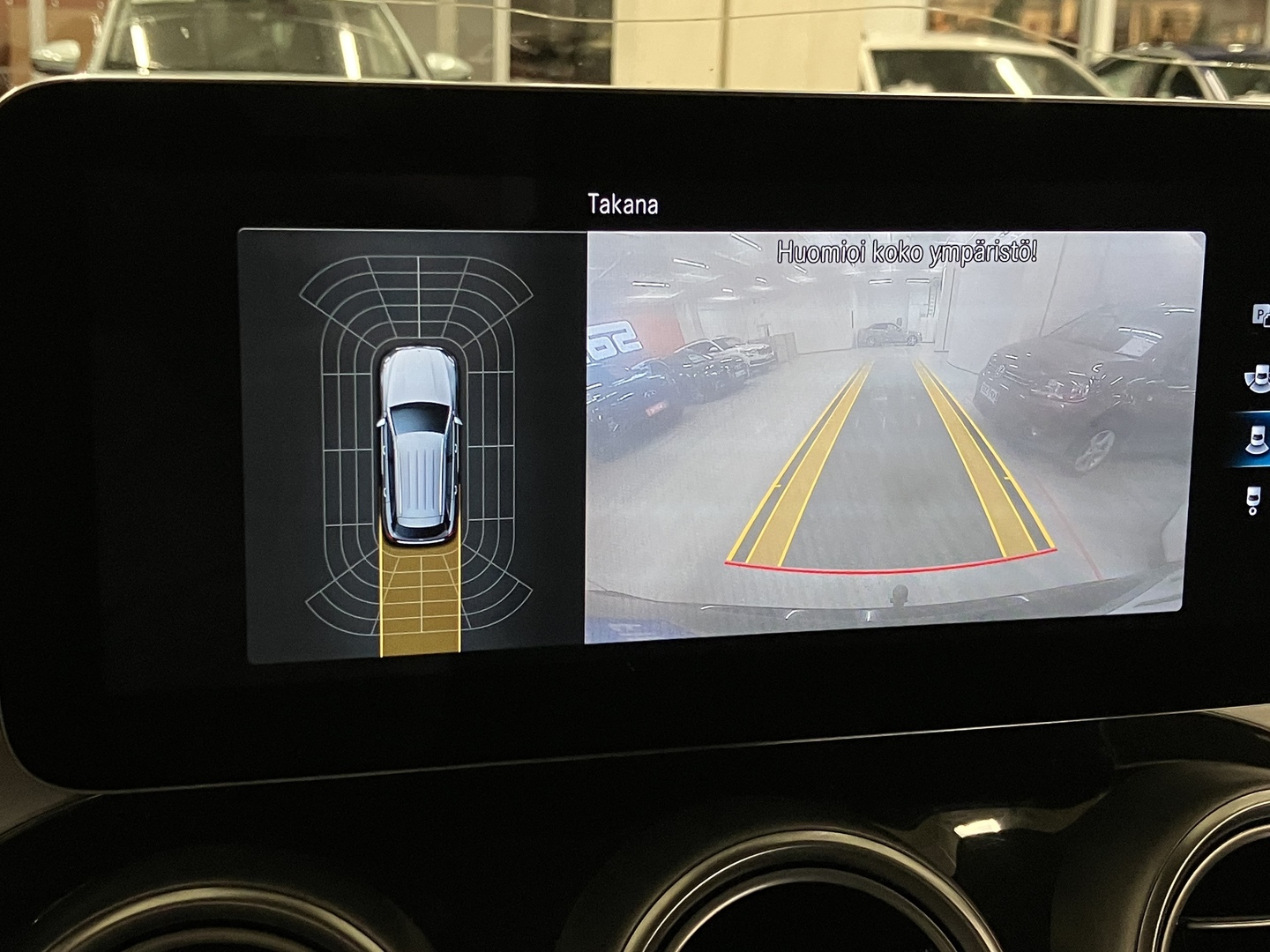 MERCEDES-BENZ GLC 2021