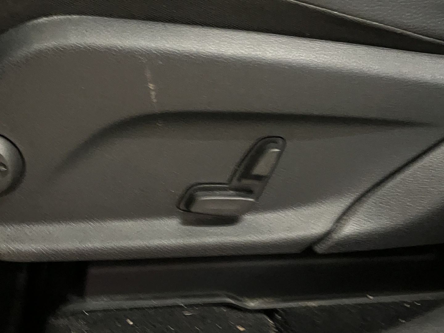 MERCEDES-BENZ GLC 2021