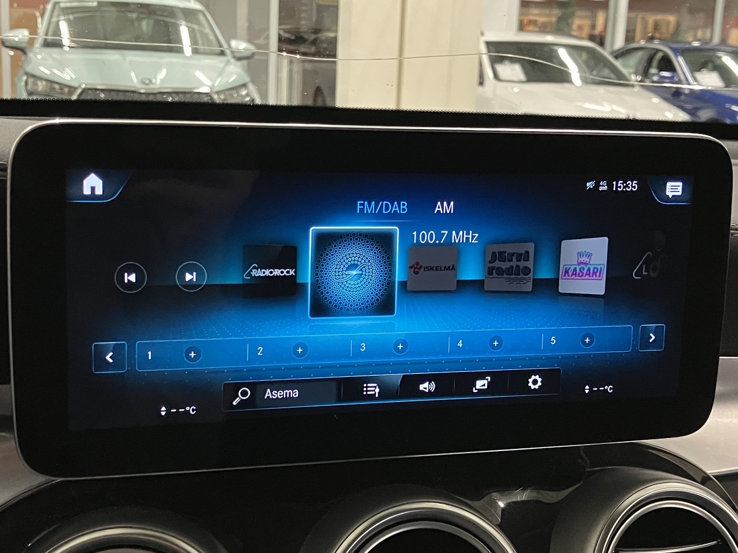 MERCEDES-BENZ GLC 2021