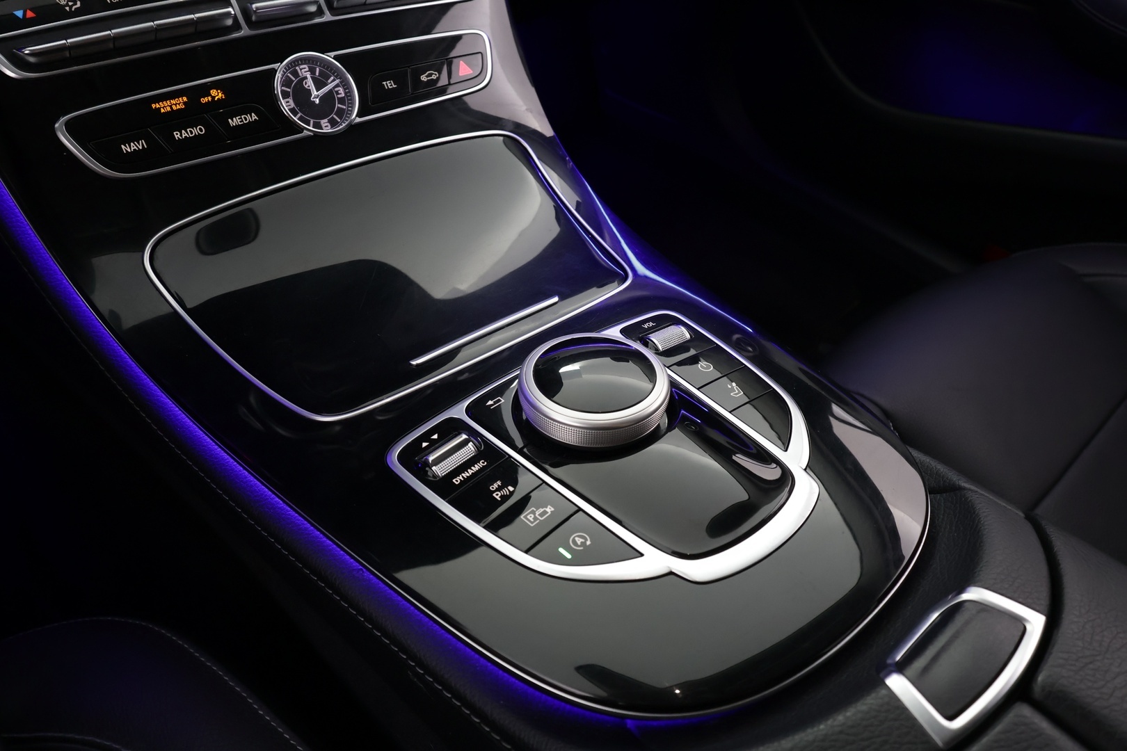 MERCEDES-BENZ E 2018