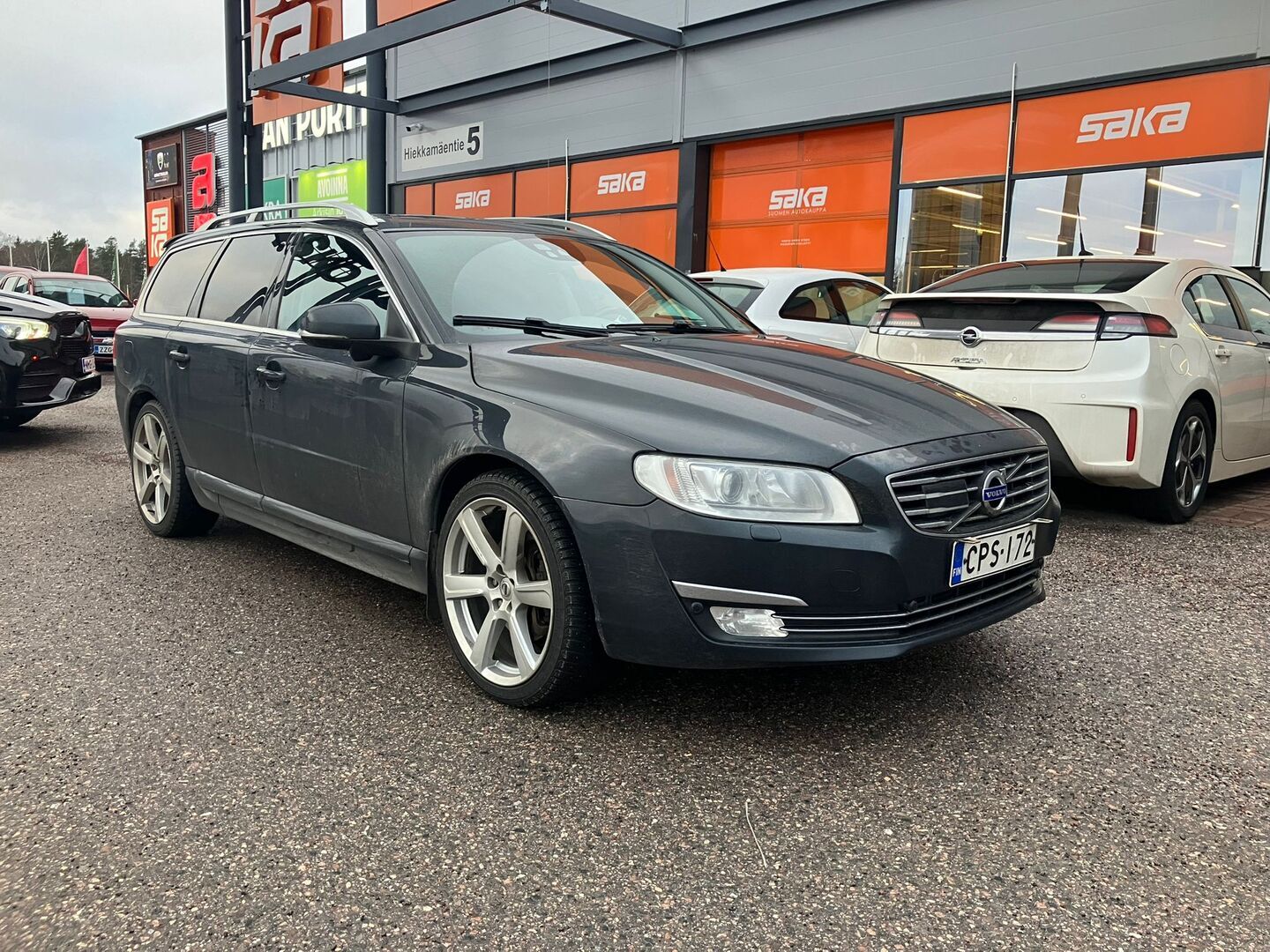 VOLVO V70 2015