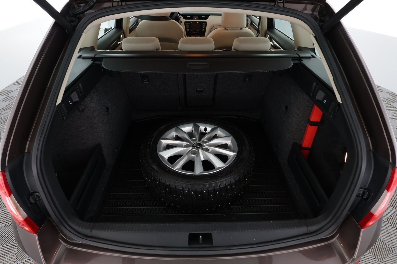 SKODA Octavia 2015