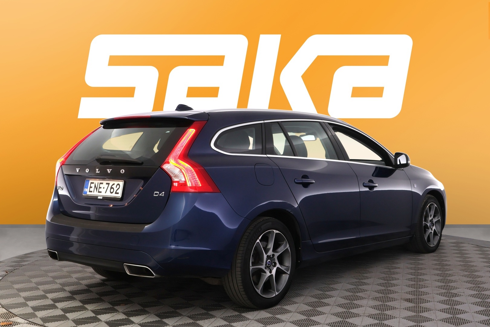 VOLVO V60 2014