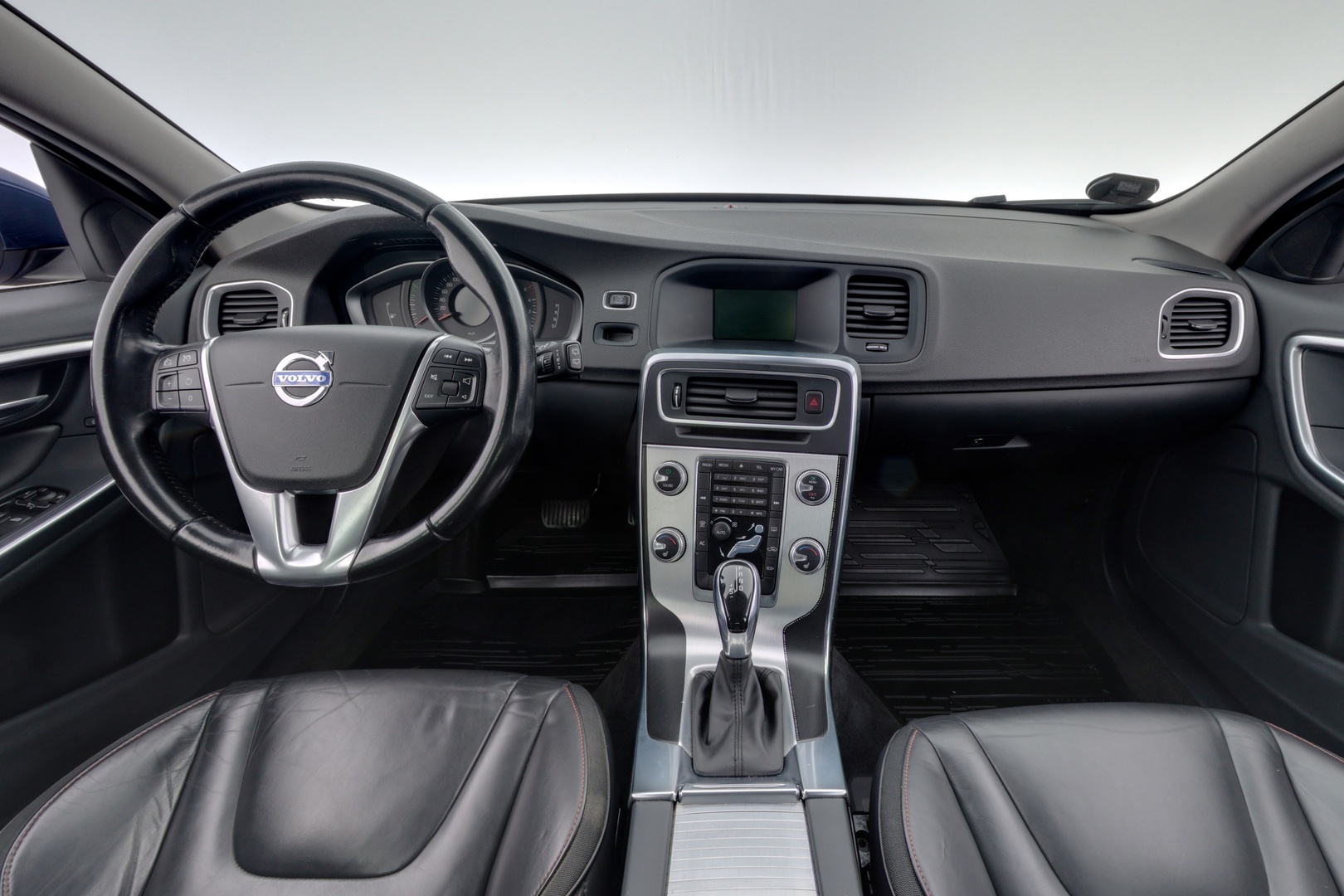VOLVO V60 2014