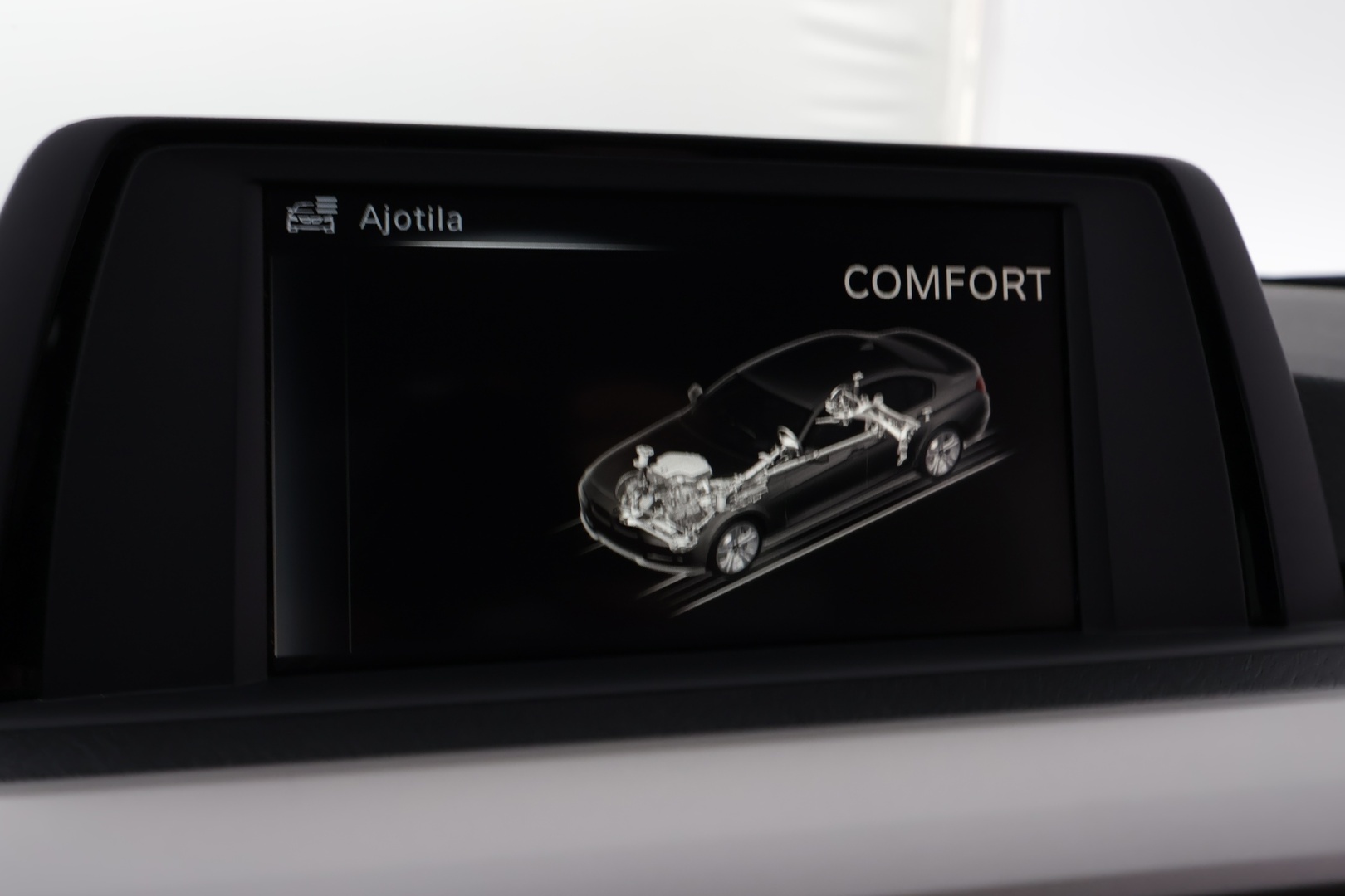 BMW 318 2017