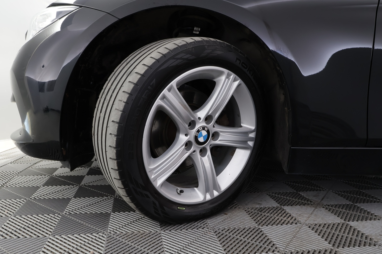 BMW 318 2017