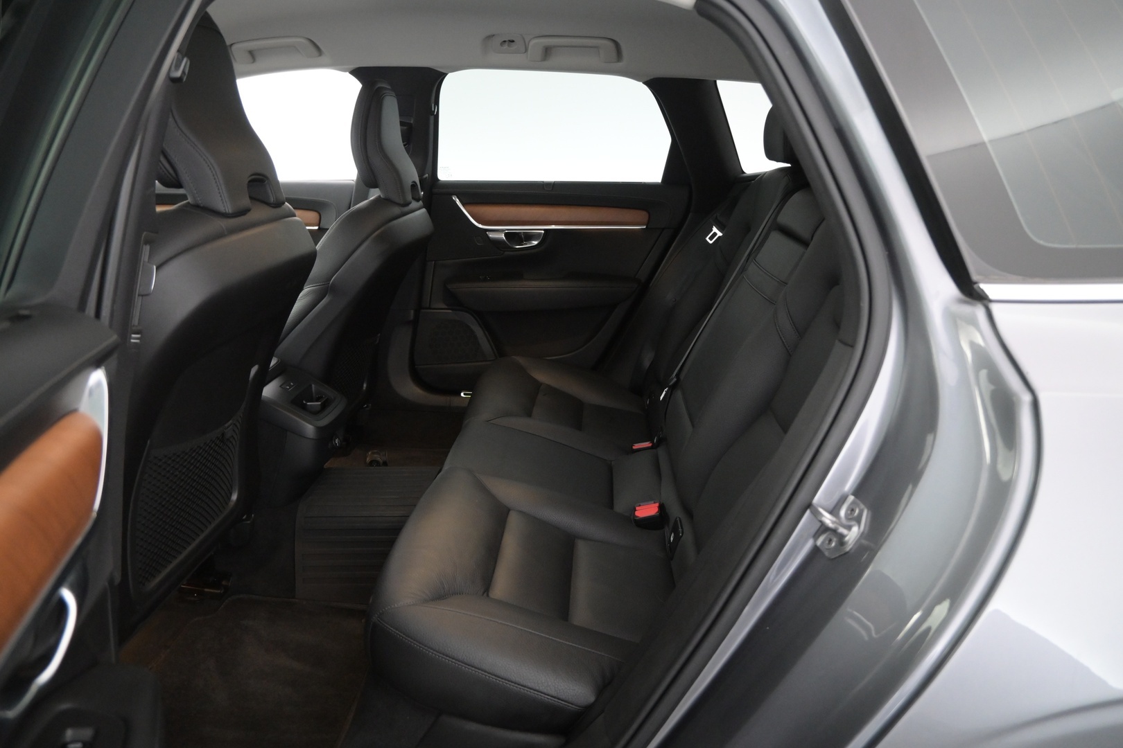 VOLVO V90 2019