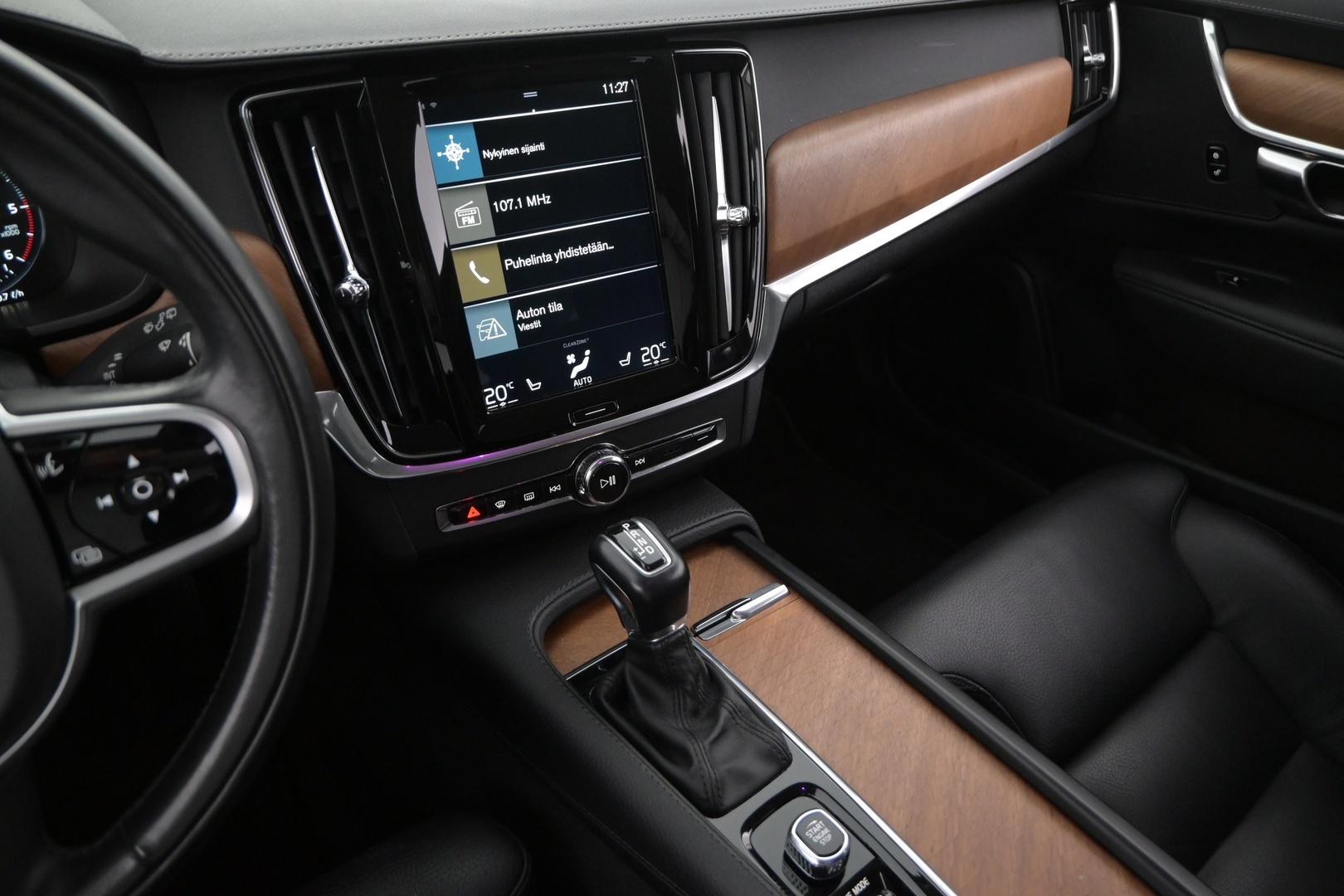VOLVO V90 2019