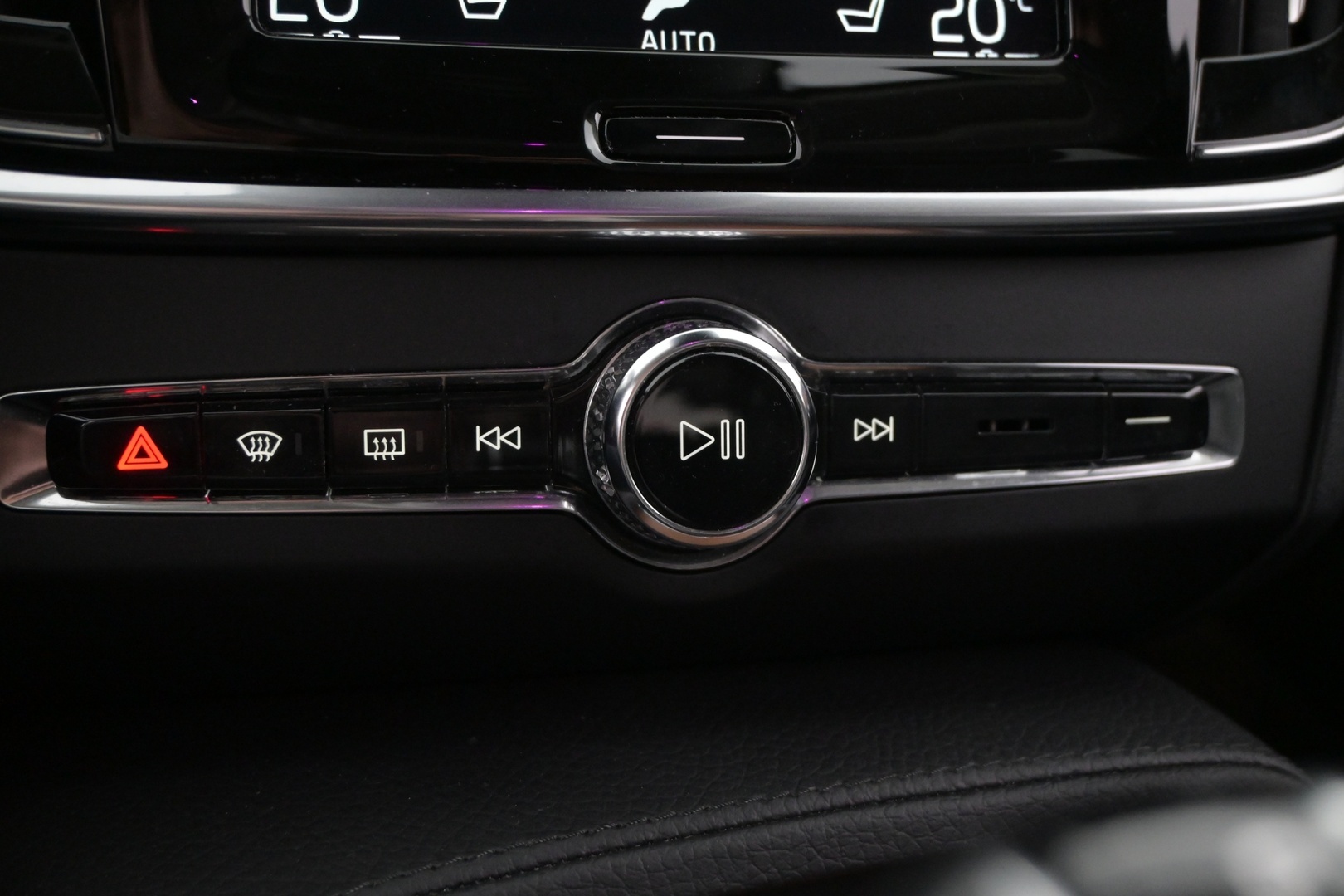 VOLVO V90 2019