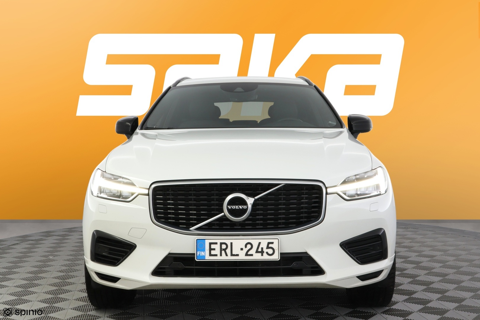 VOLVO XC60 2020