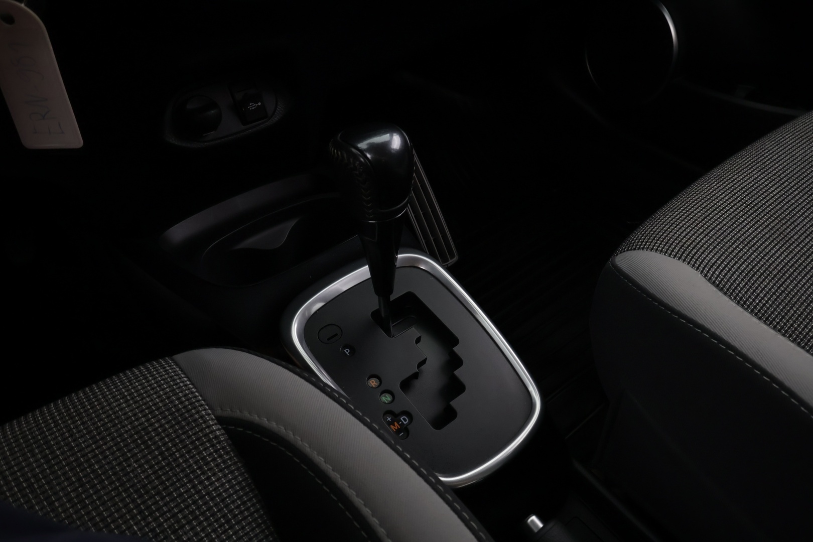 TOYOTA Yaris 2019