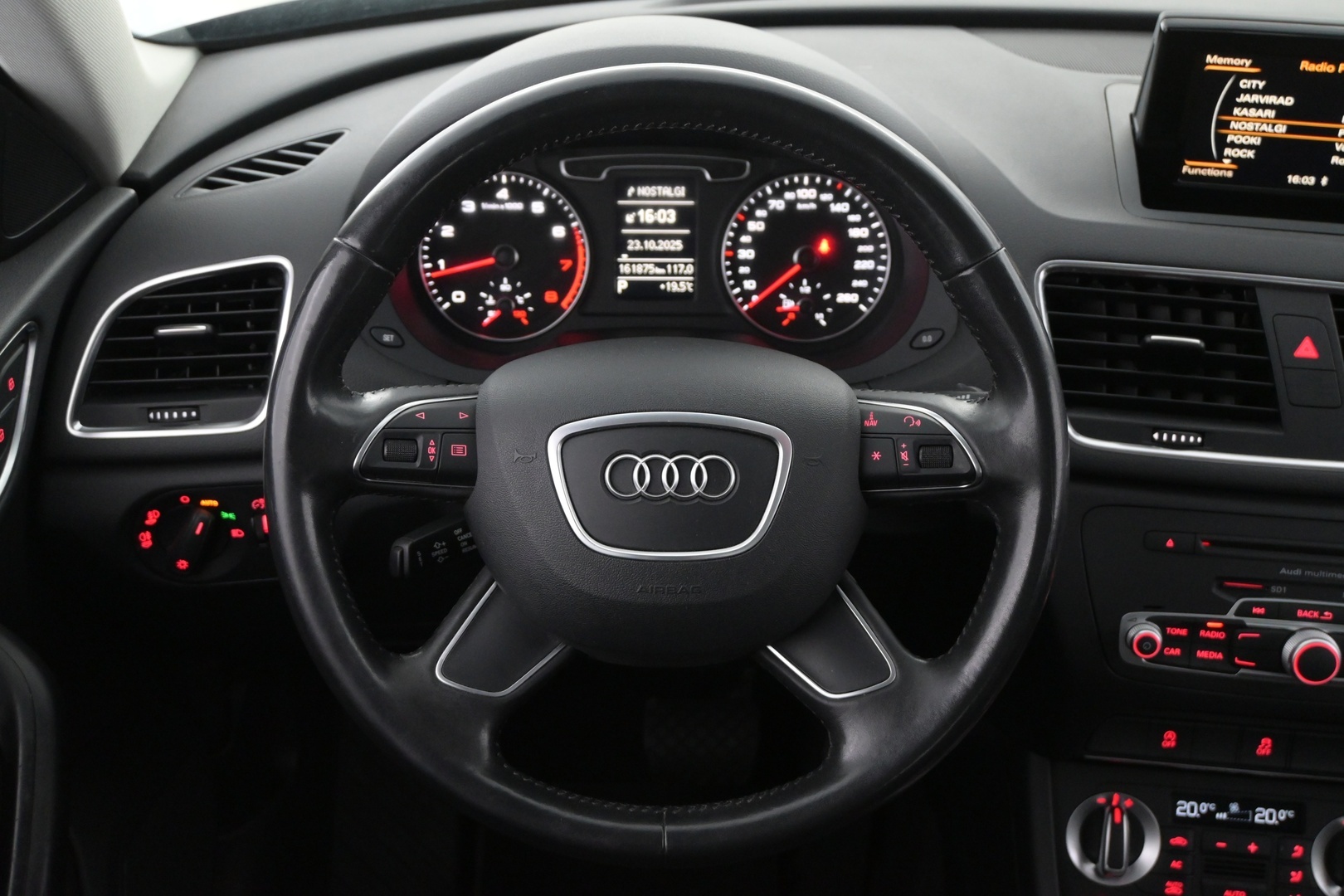 AUDI Q3 2013