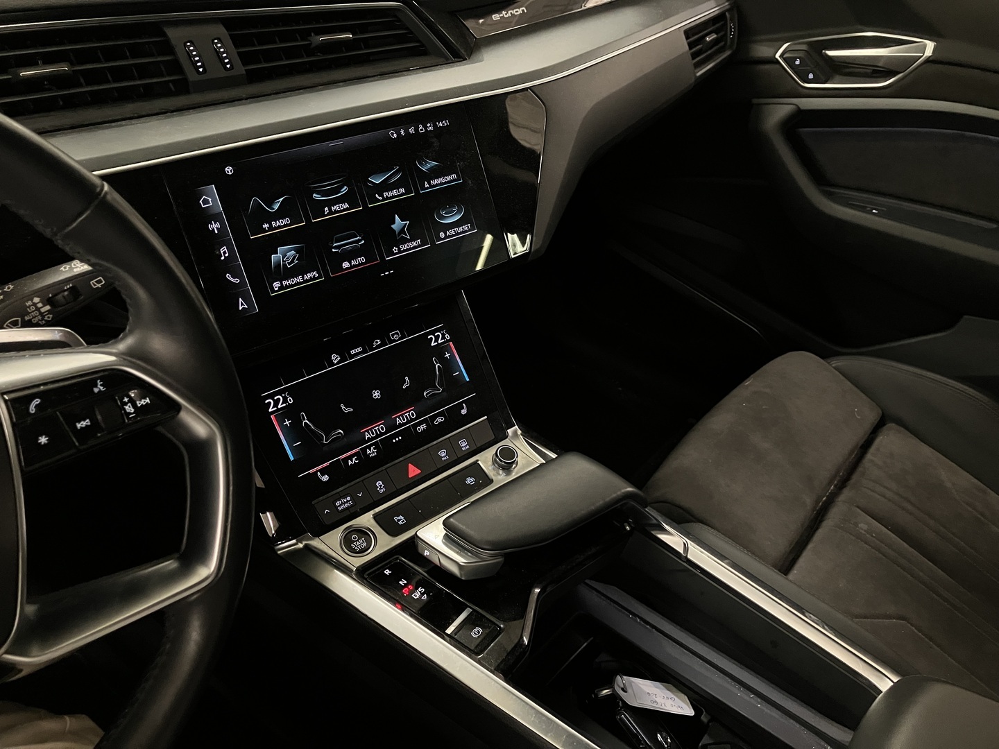 AUDI e-tron 2021