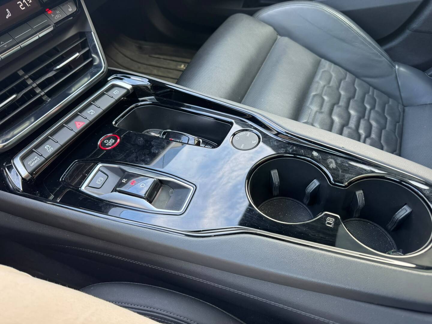 AUDI E-TRON GT RS 2022