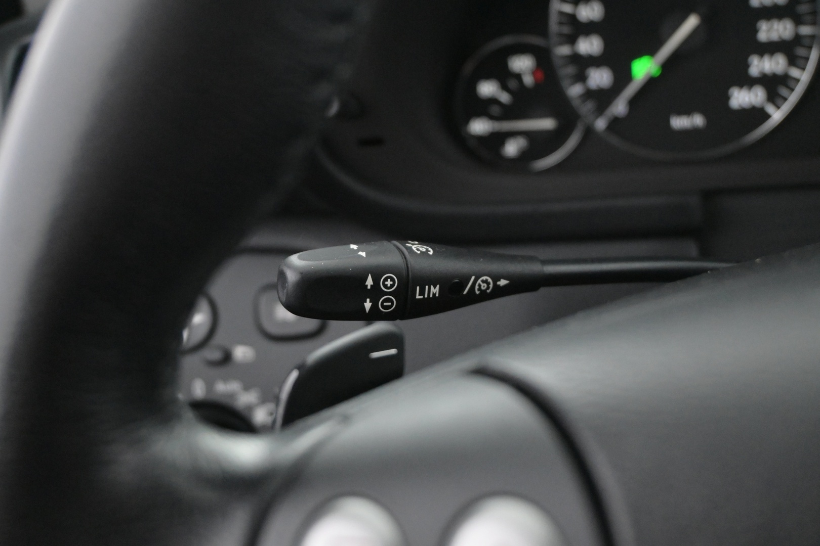 MERCEDES-BENZ C 2007