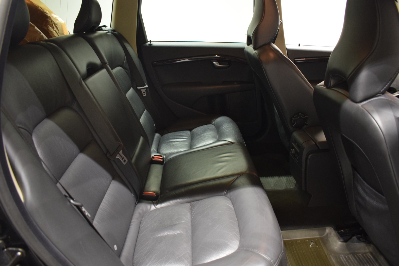 VOLVO V70 2008