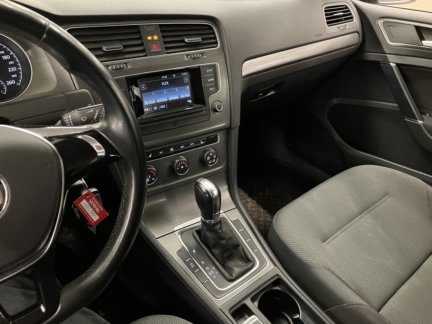 VOLKSWAGEN Golf 2013