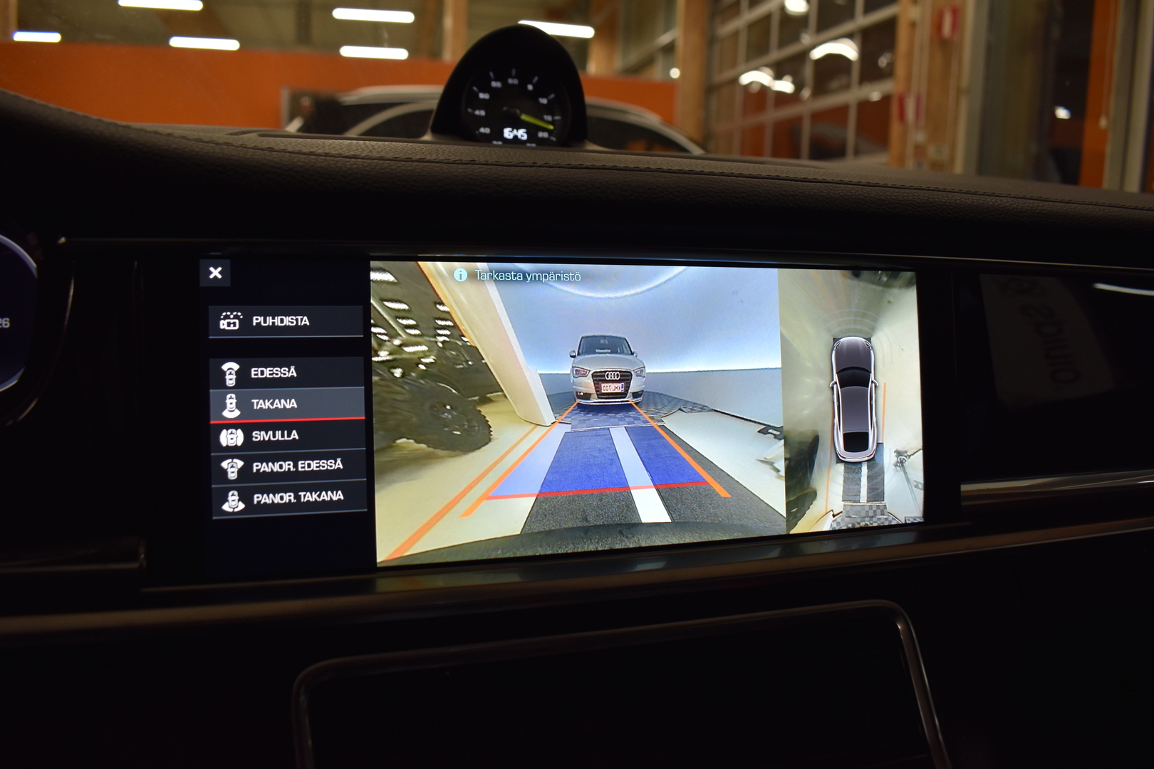 PORSCHE Panamera 2018