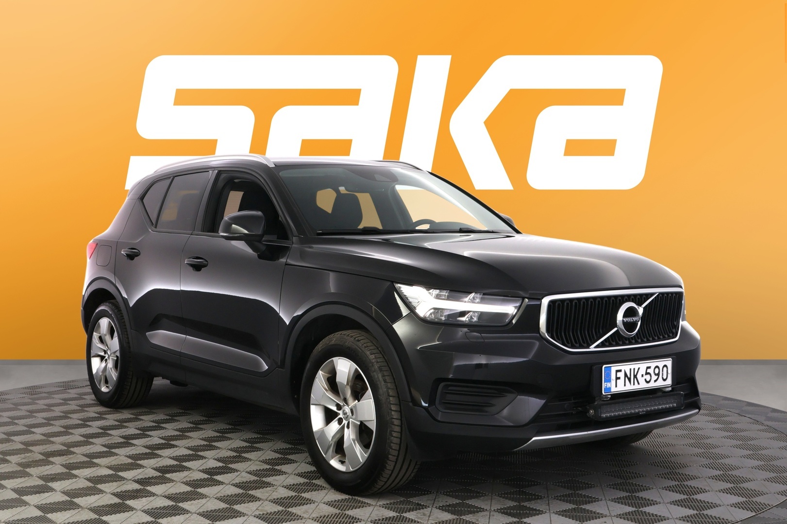 VOLVO XC40 2019