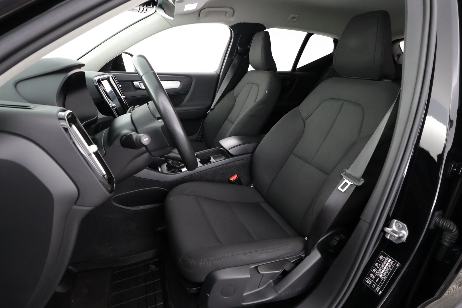 VOLVO XC40 2019